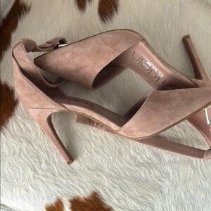 Calvin Klein Pink Suede Heels 7 EUC